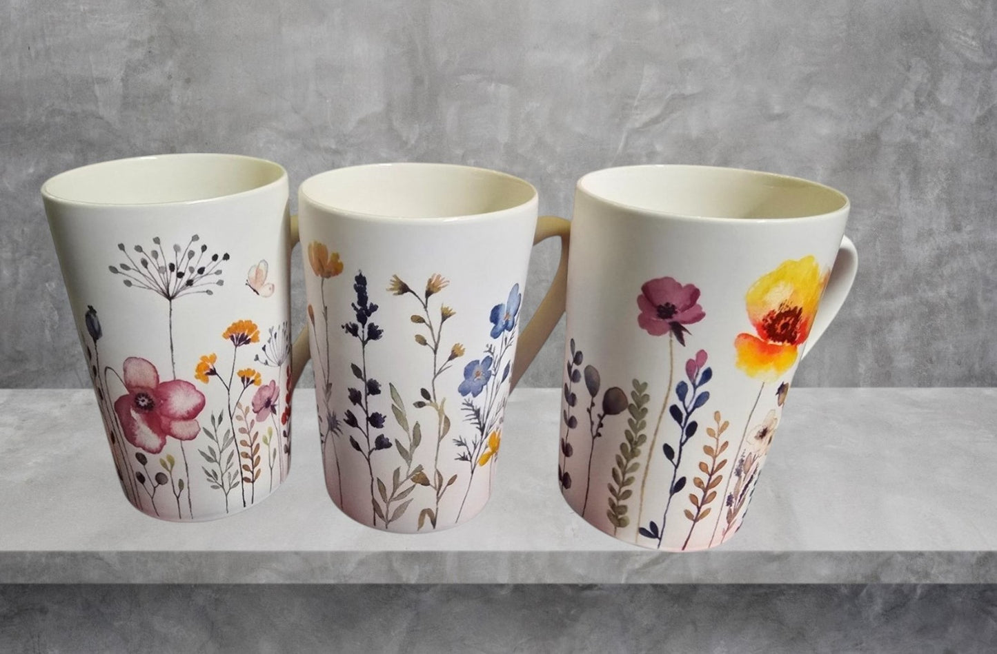 Tassen-Set „Blumen“ – Ein blühendes Blütenmeer aus Porzellan Flores